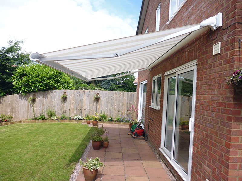 Markilux 990 Full Cassette Retractable Patio Awning Markilux Fabric ...